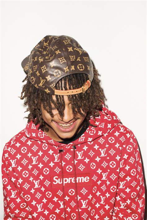 supreme x lv collezzione|supreme x louis vuitton.